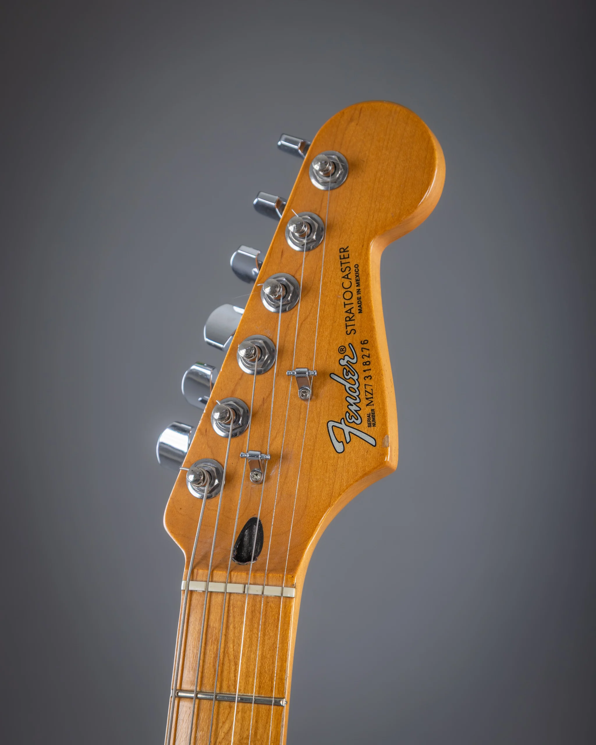 Fender Mexican Standard Stratocaster - Leb Music Gear