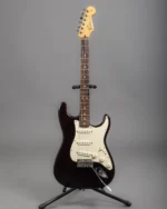 Fender Standard Stratocaster – Made in Mexico (2009) - Image 2