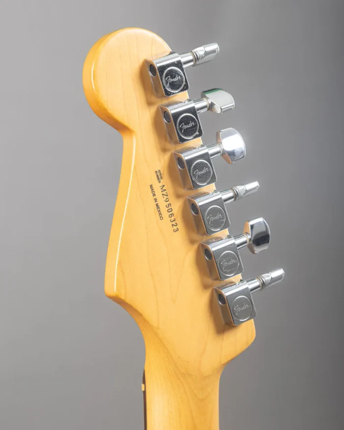 Fender Standard Stratocaster – Made in Mexico (2009) - Leb Music Gear
